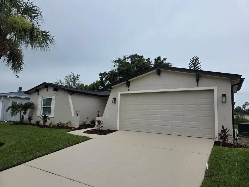 8448 Newton Drive Port Richey FL 34668