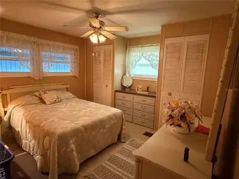 5304 Cherry Hill Avenue Sarasota FL 34234