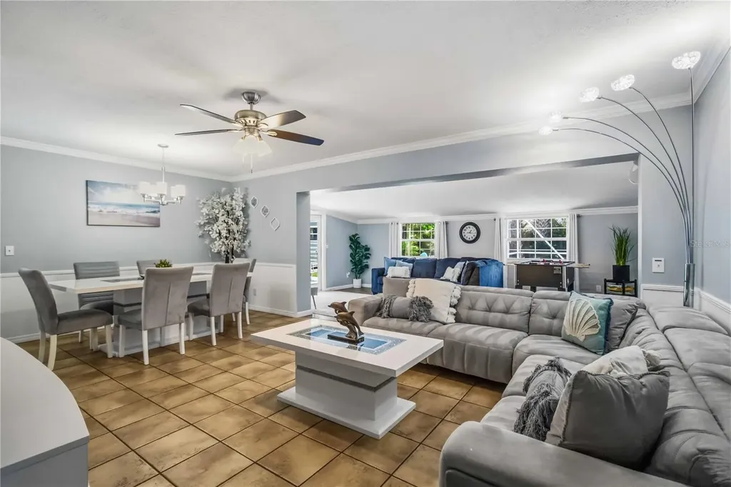 5720 24th Street Court W Bradenton FL 34207