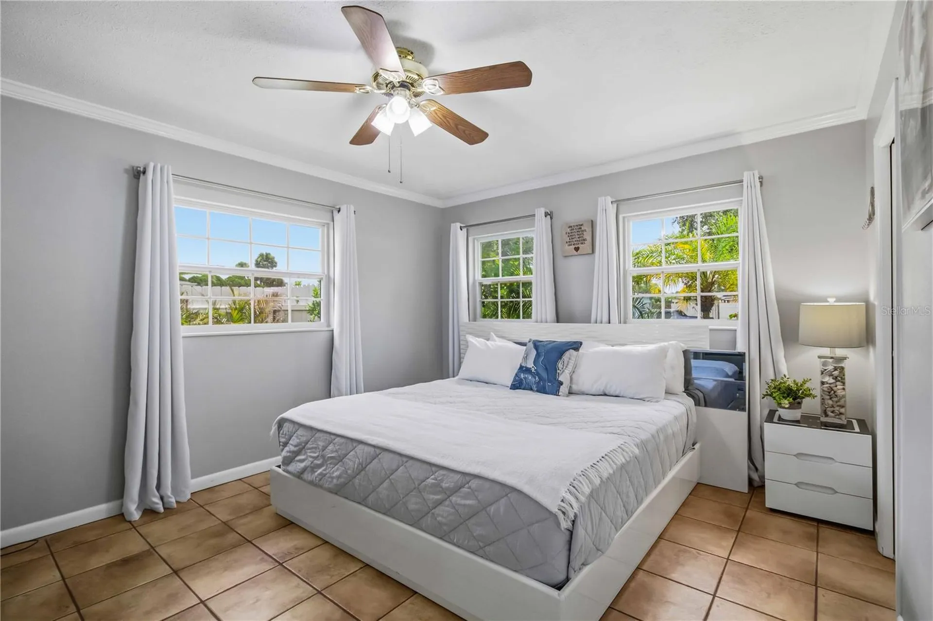 5720 24th Street Court W Bradenton FL 34207