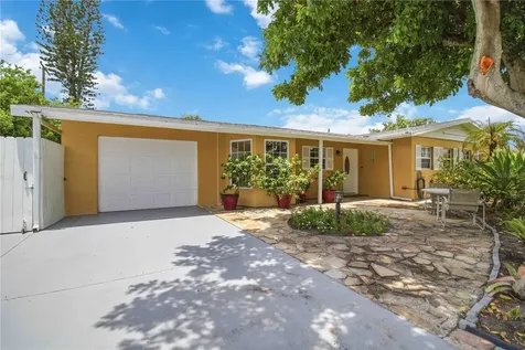 5720 24th Street Court W Bradenton FL 34207