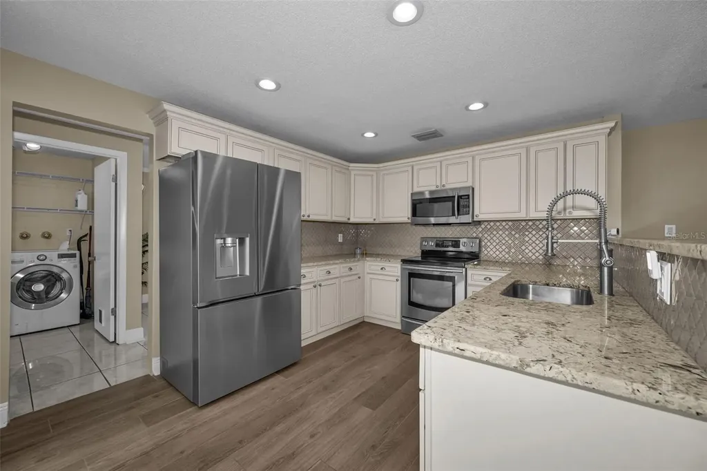1541 Pleasant Grove Drive Dunedin FL 34698