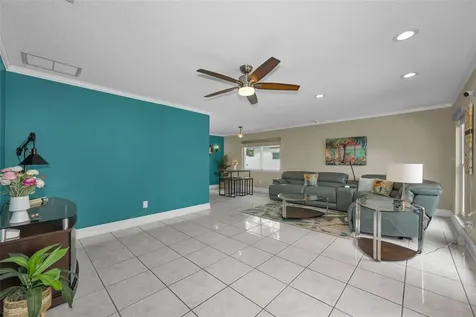 1541 Pleasant Grove Drive Dunedin FL 34698