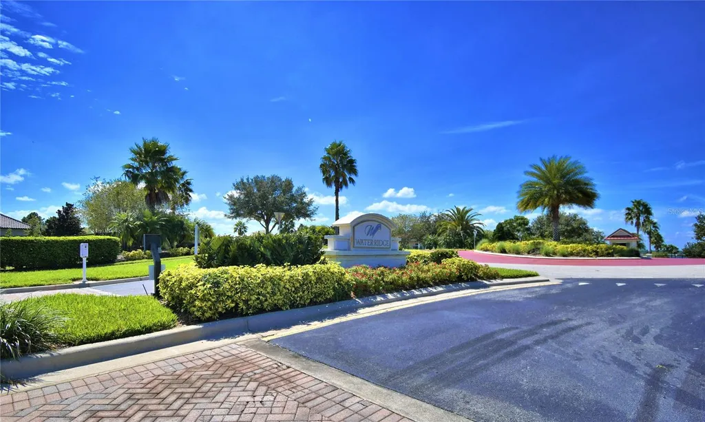 361 Adams View Lane Auburndale FL 33823