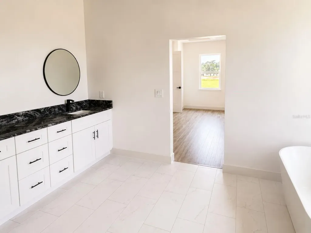 29121 Can Do Lane Tavares FL 32778