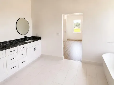 29121 Can Do Lane Tavares FL 32778