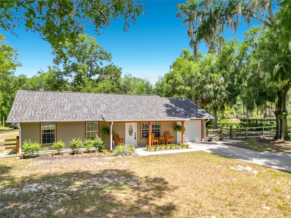 12290 SE 141st Avenue Road Ocklawaha FL 32179