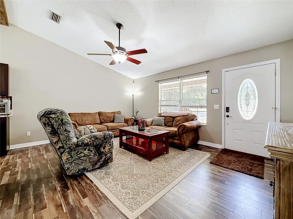 12290 SE 141st Avenue Road Ocklawaha FL 32179