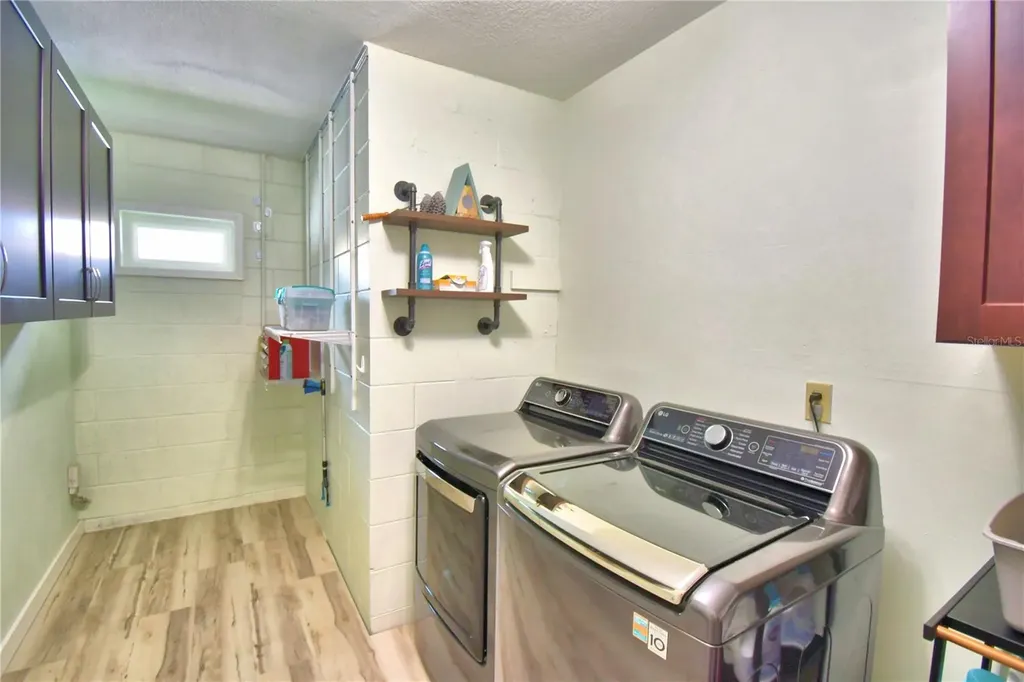 902 Crestview Drive Auburndale FL 33823