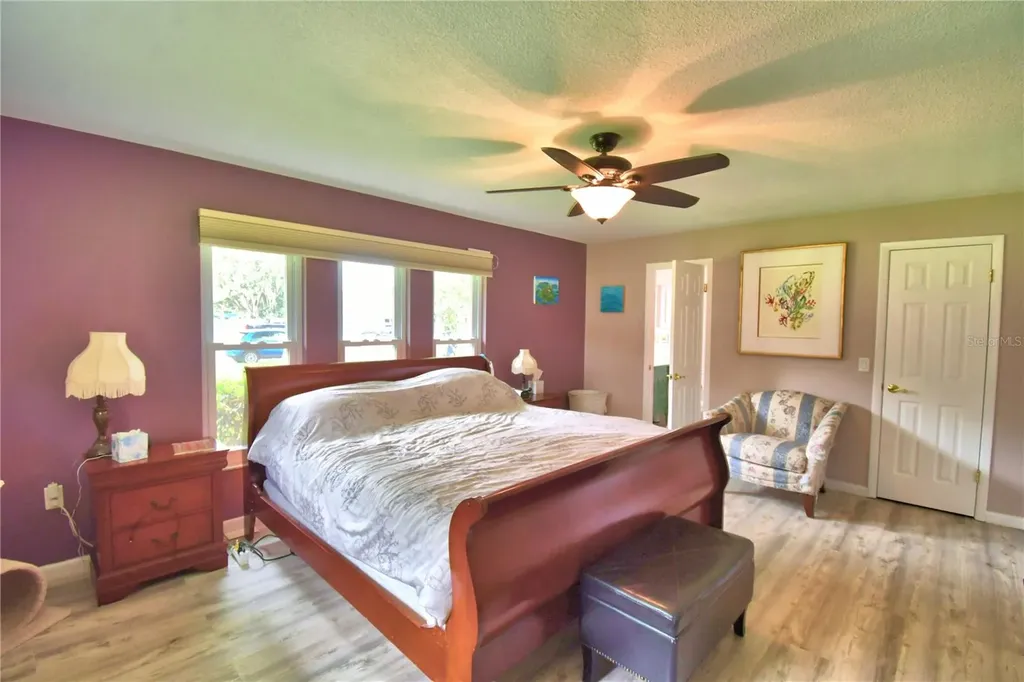 902 Crestview Drive Auburndale FL 33823