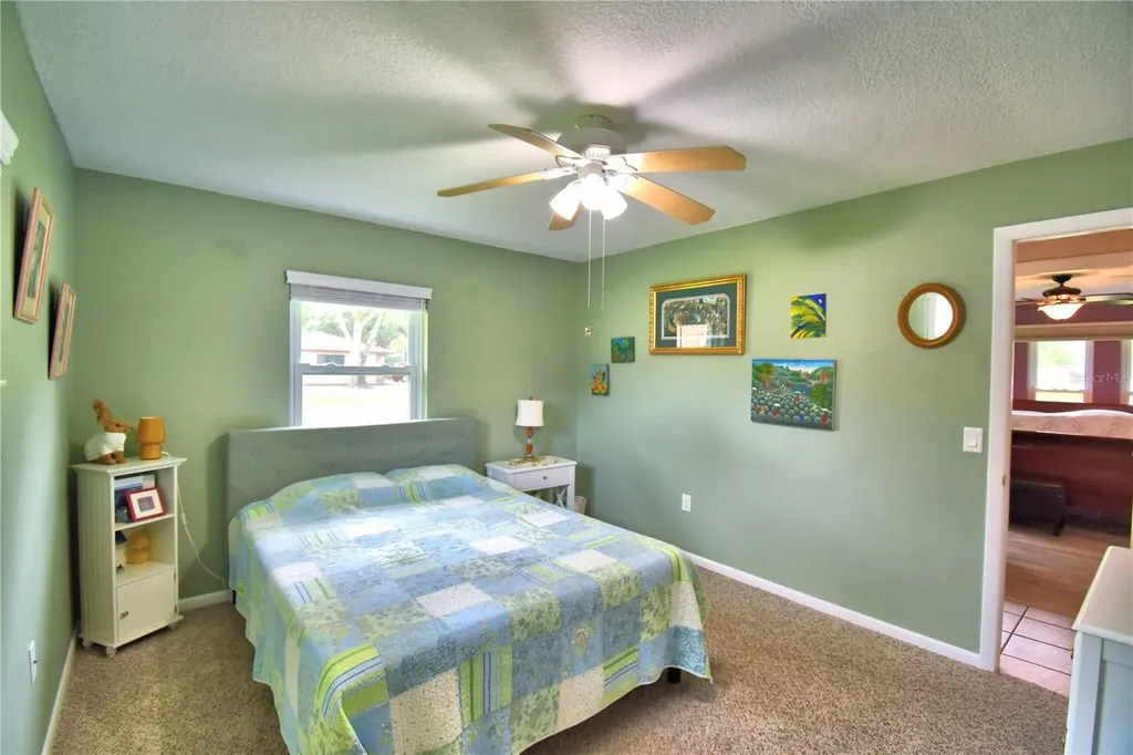 902 Crestview Drive Auburndale FL 33823