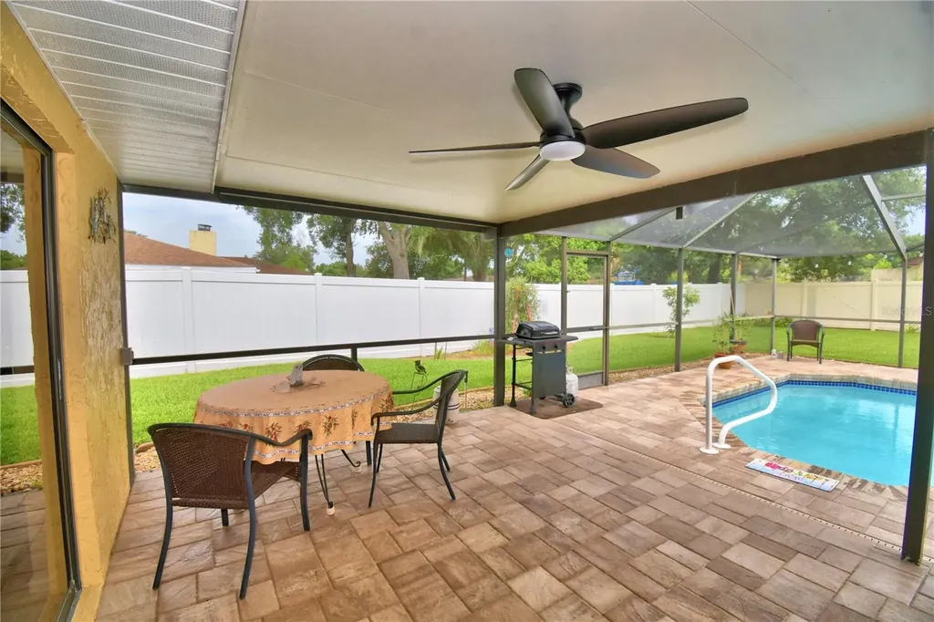 902 Crestview Drive Auburndale FL 33823