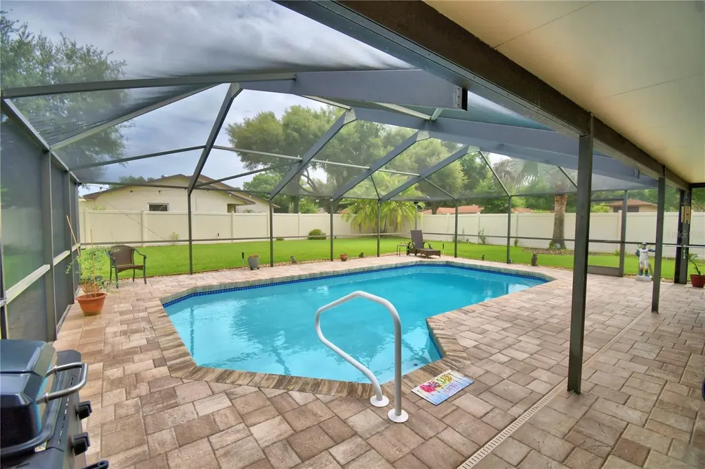 902 Crestview Drive Auburndale FL 33823