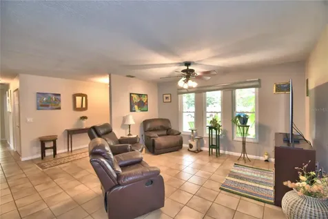 902 Crestview Drive Auburndale FL 33823