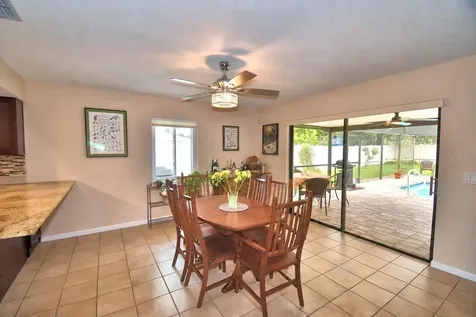 902 Crestview Drive Auburndale FL 33823