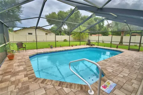 902 Crestview Drive Auburndale FL 33823
