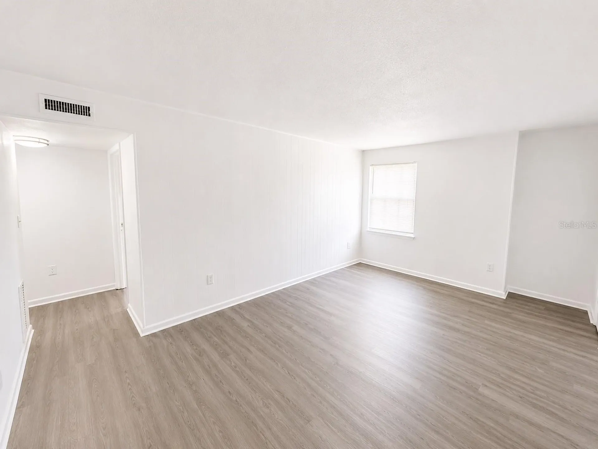 2789 L B Mcleod Road Orlando FL 32805