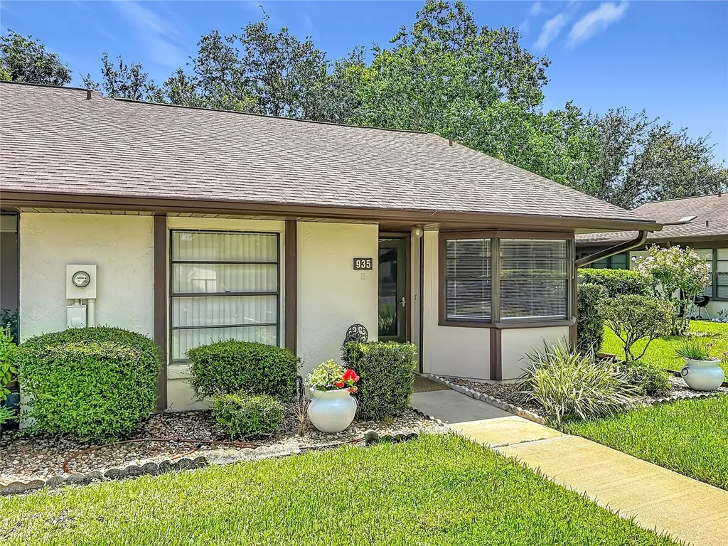 935 Eastridge Drive Debary FL 32713