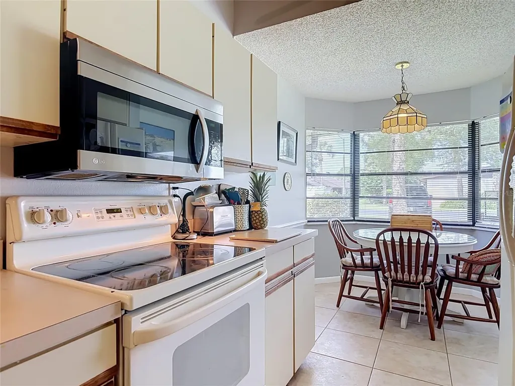 935 Eastridge Drive Debary FL 32713