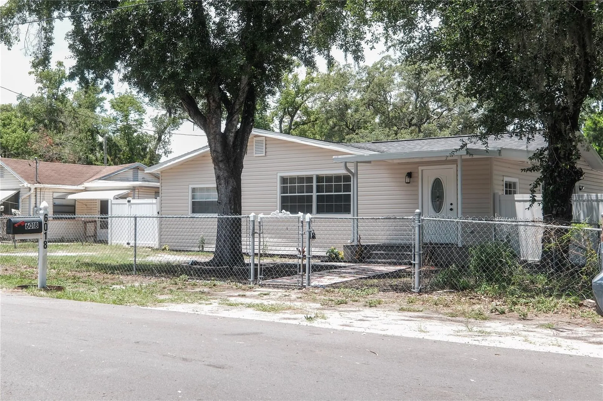 6018 N 49th Street Tampa FL 33610