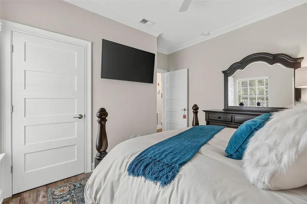 920 Pawstand Road Celebration FL 34747