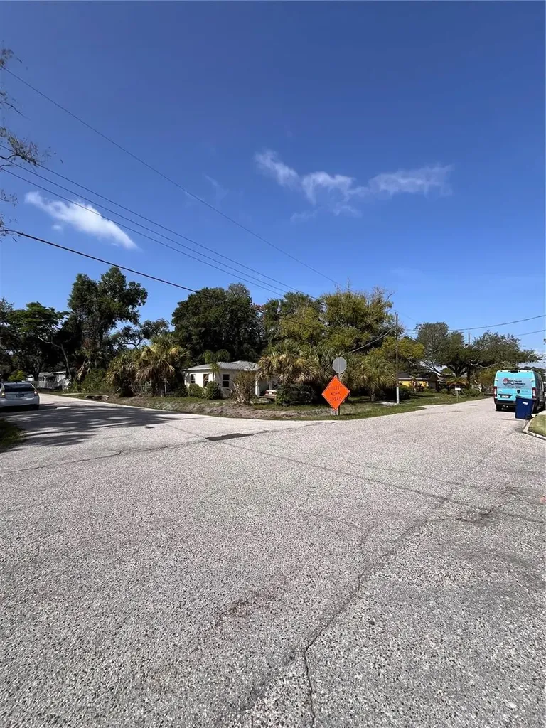 3702 Ohio Avenue Tampa FL 33611