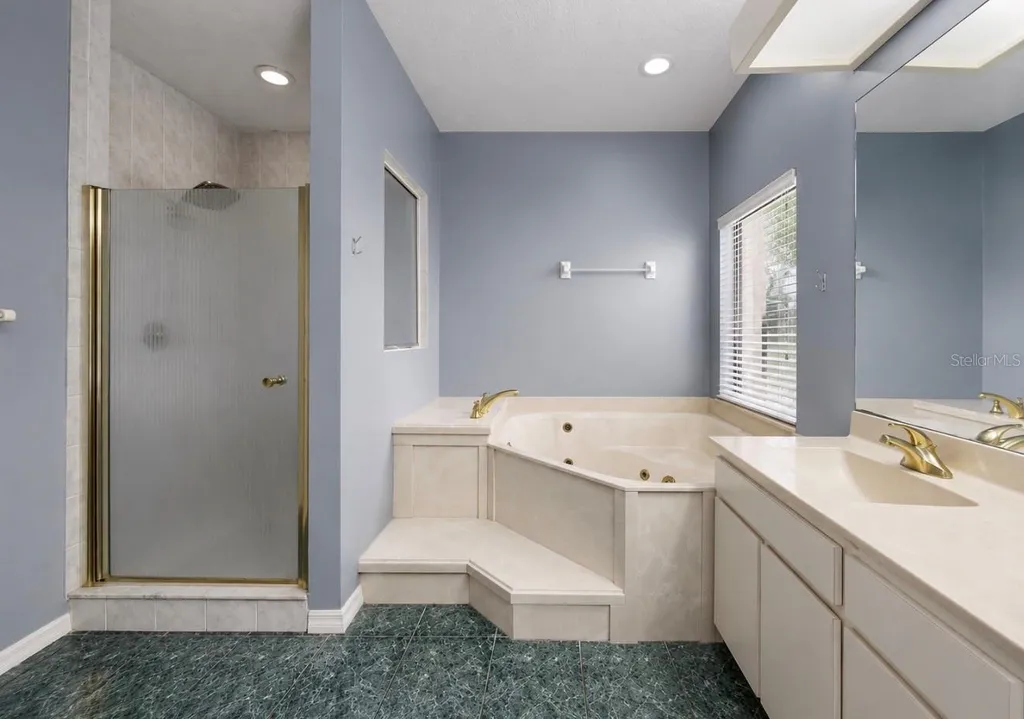 13104 Waterford Run Drive Riverview FL 33569