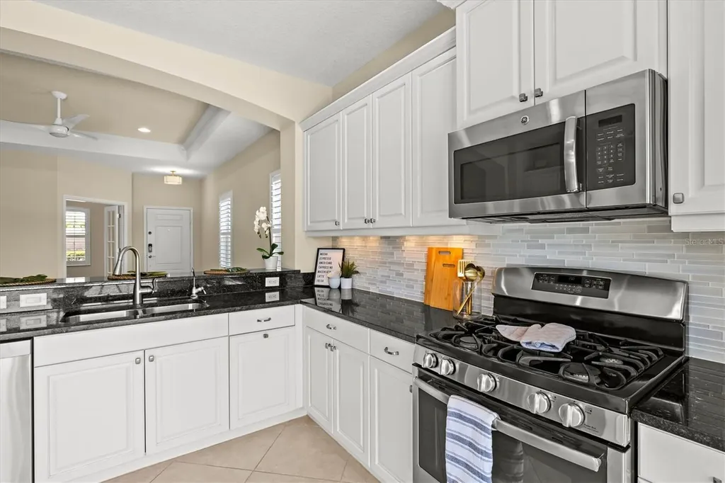 12717 Deep Blue Place Bradenton FL 34211