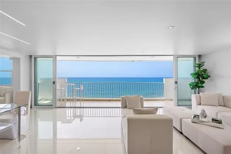 1379 Paseo Don Juan San Juan PR 00921