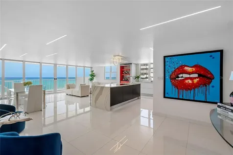 1379 Paseo Don Juan San Juan PR 00921