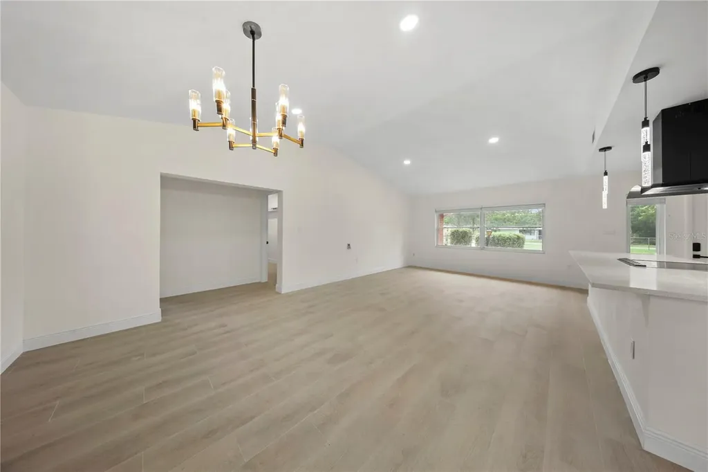 1805 Dierker Drive Valrico FL 33596