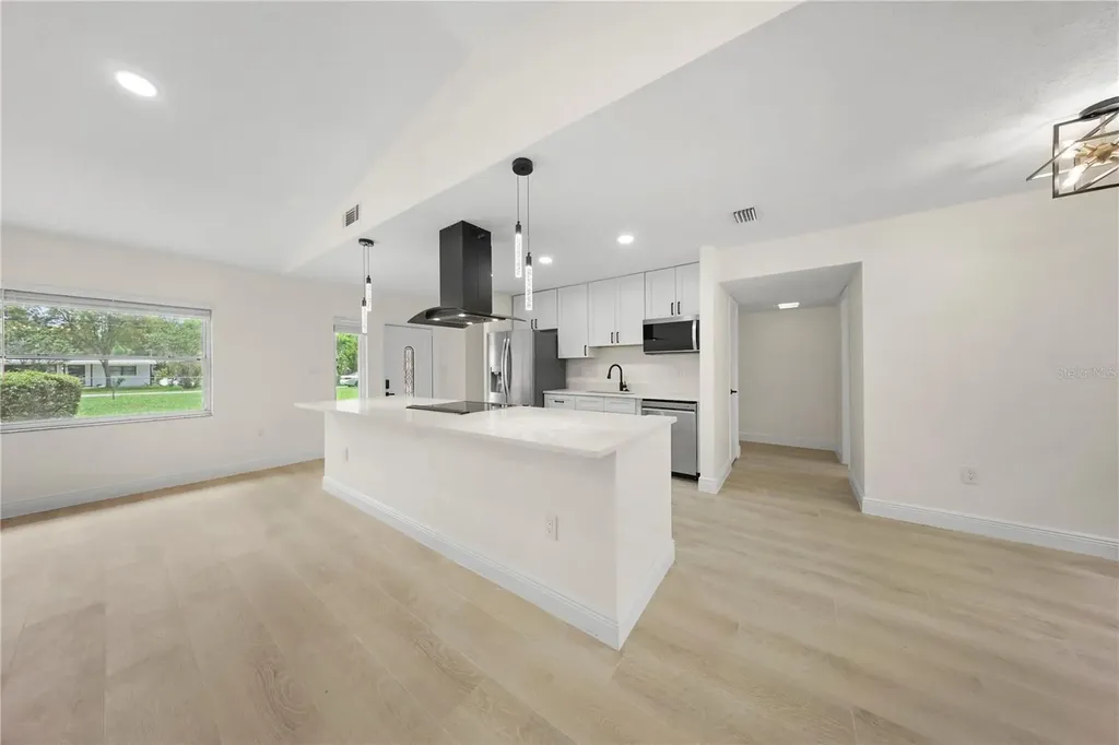 1805 Dierker Drive Valrico FL 33596