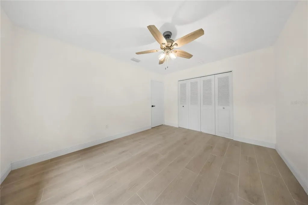 1805 Dierker Drive Valrico FL 33596