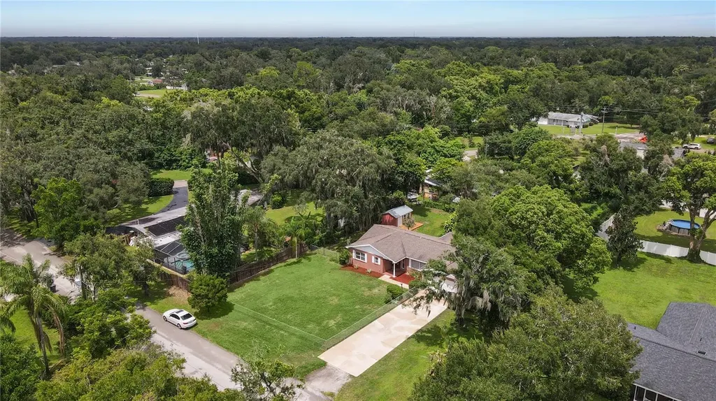 1805 Dierker Drive Valrico FL 33596