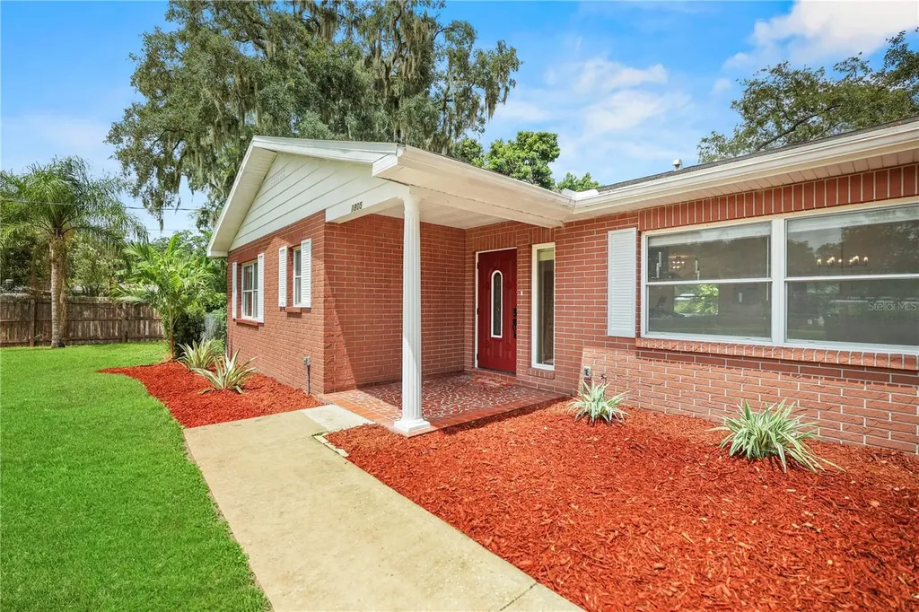 1805 Dierker Drive Valrico FL 33596