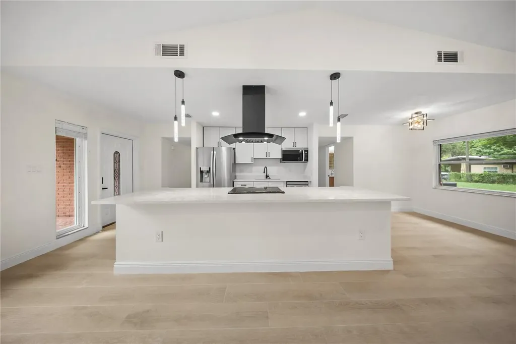 1805 Dierker Drive Valrico FL 33596