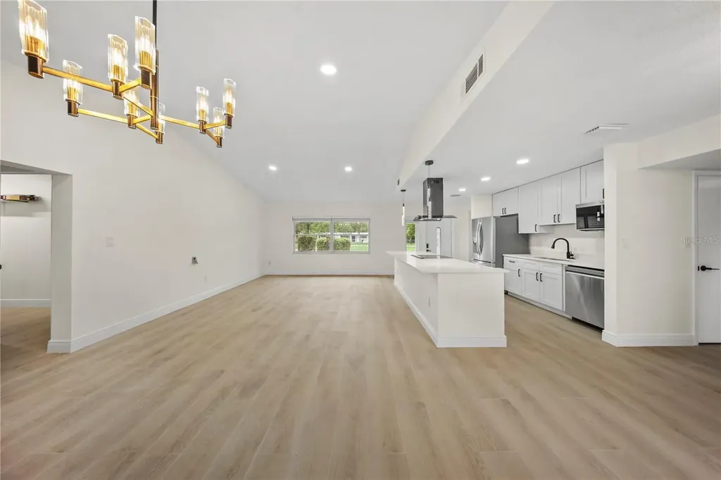 1805 Dierker Drive Valrico FL 33596