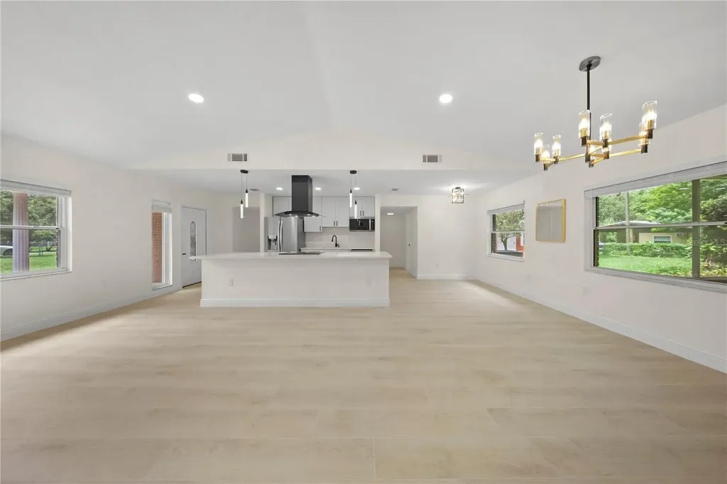 1805 Dierker Drive Valrico FL 33596