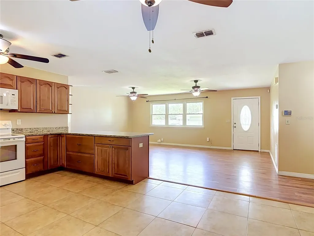 2300 Captain Drive Deltona FL 32738