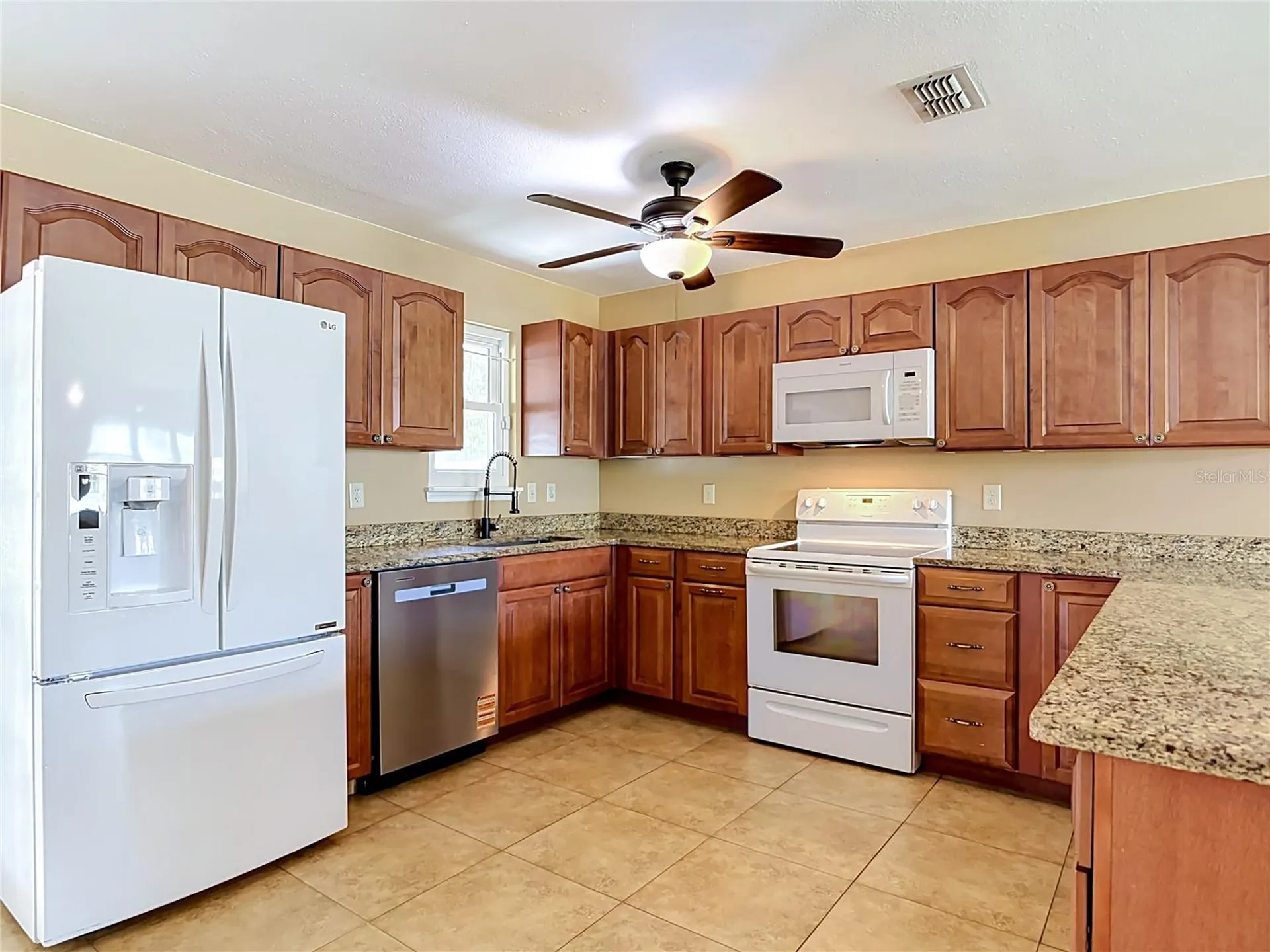 2300 Captain Drive Deltona FL 32738