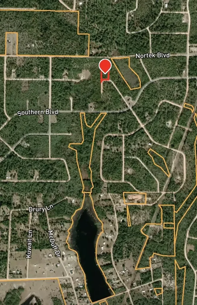 Ocala Drive Alford FL 32420