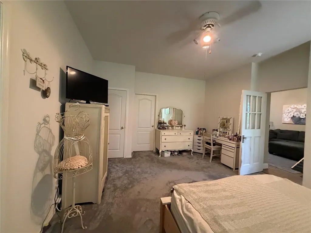 923 Bridgeway Boulevard Orlando FL 32828