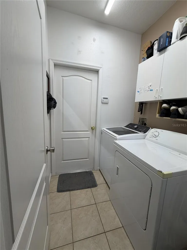 923 Bridgeway Boulevard Orlando FL 32828