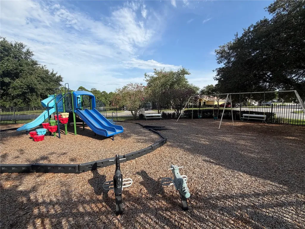 923 Bridgeway Boulevard Orlando FL 32828