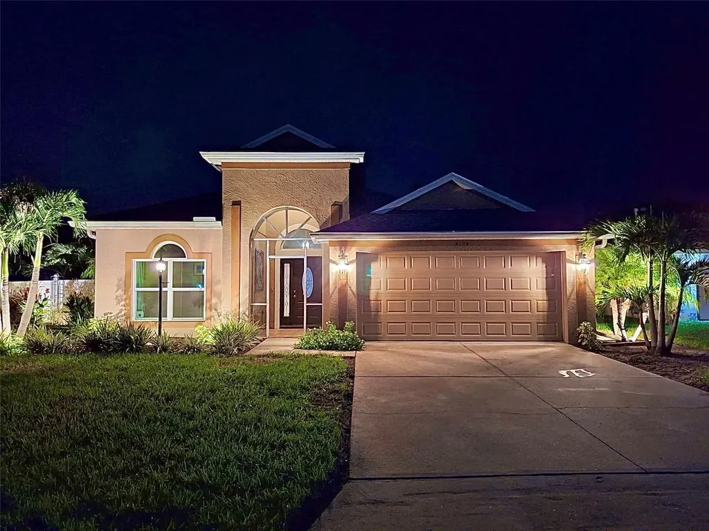4124 101st Avenue E Parrish FL 34219