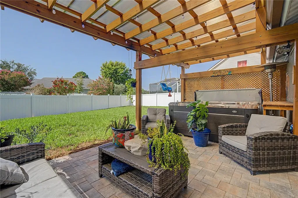 24328 Mistwood Court Lutz FL 33559