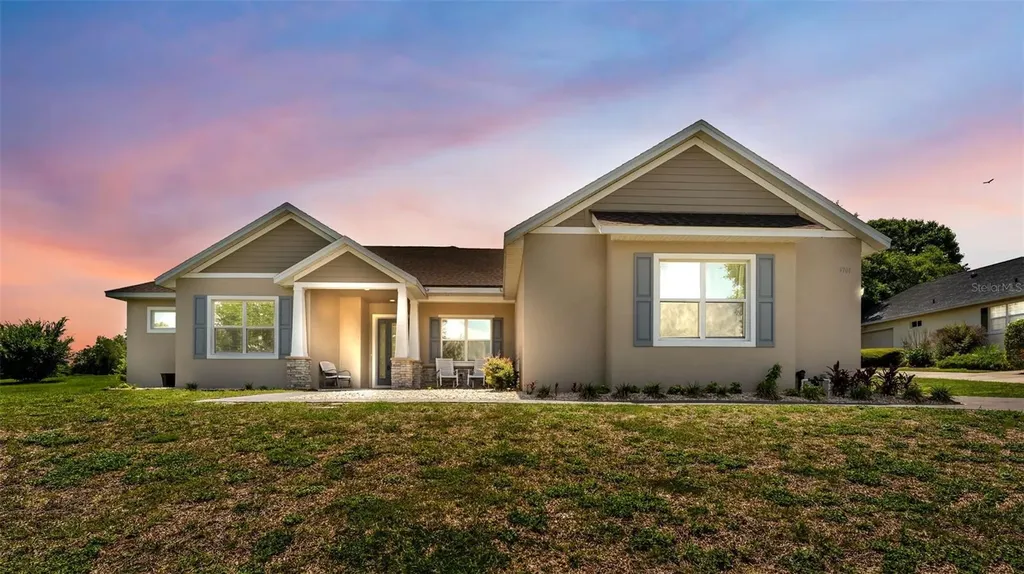 5701 Crestview Drive Lady Lake FL 32159