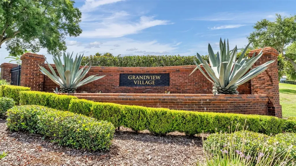 5701 Crestview Drive Lady Lake FL 32159