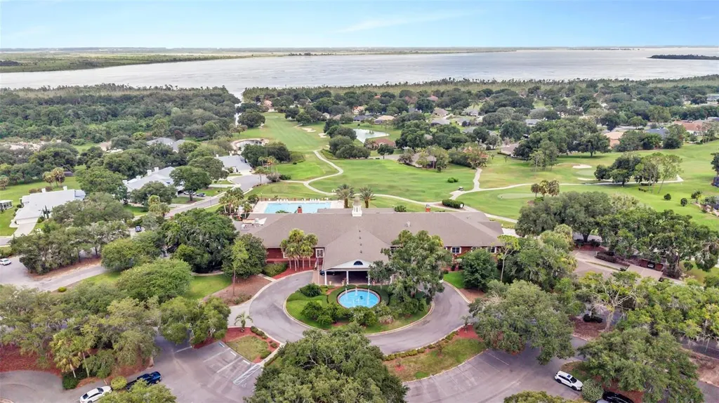 5701 Crestview Drive Lady Lake FL 32159