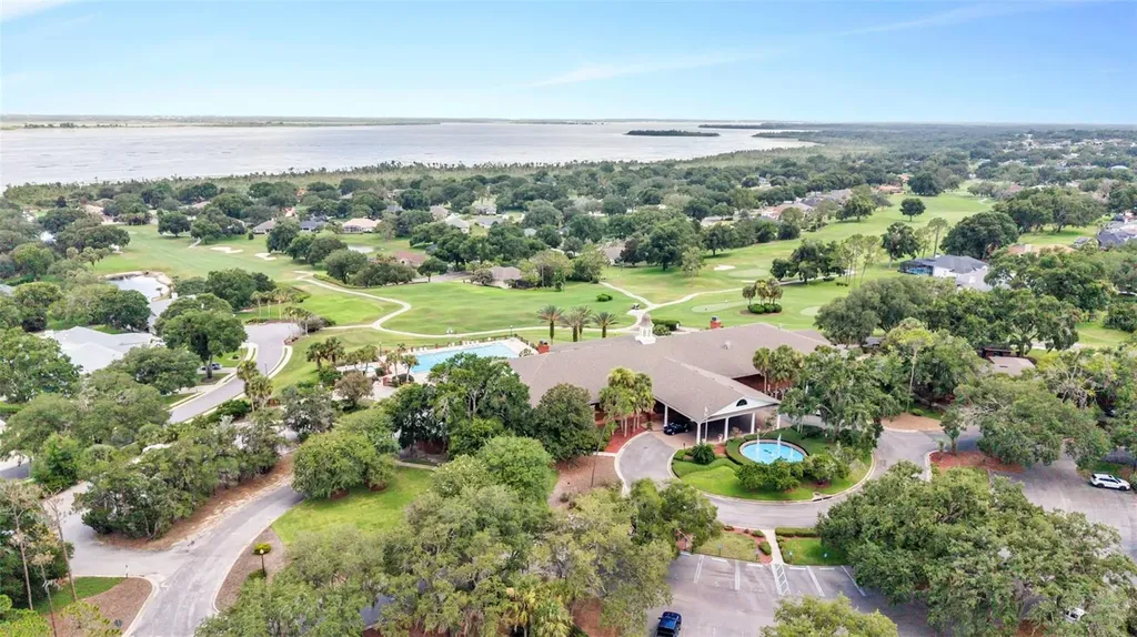 5701 Crestview Drive Lady Lake FL 32159